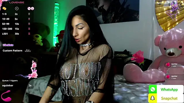 Snapshot of EvelynAisha chatting on 25, 1, 2025 EvelynAisha online show from 25, 1, 2025