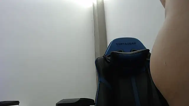 Snapshot of Yeimi360 chatting on 27, 3, 2026 Yeimi360 online show from 27, 3, 2026