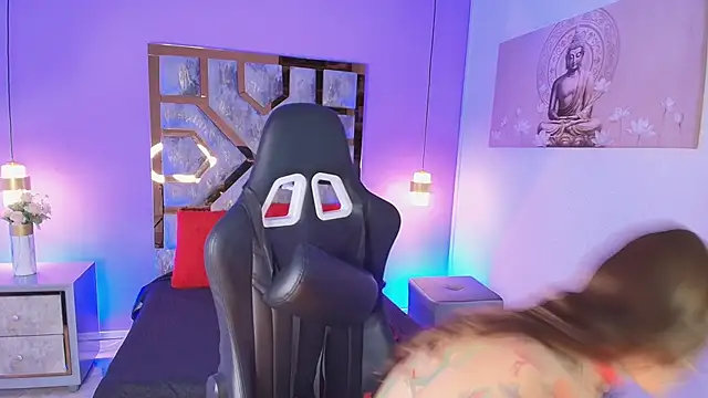 BRITHANY SPARK online show from 20, 9, 2025