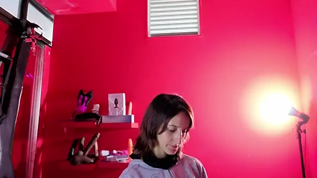 Ambar Roux  online show from 4, 2, 2026