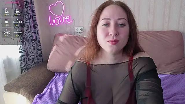 KellyCrystall online show from 10, 5, 2026
