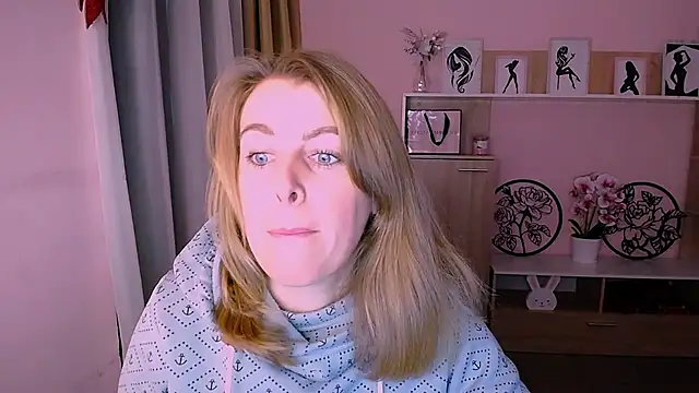 Snapshot of Hot_Milady chatting on 17, 12, 2024 Hot Milady online show from 17, 12, 2024