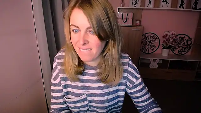 Snapshot of Hot_Milady chatting on 13, 1, 2025 Hot Milady online show from 13, 1, 2025