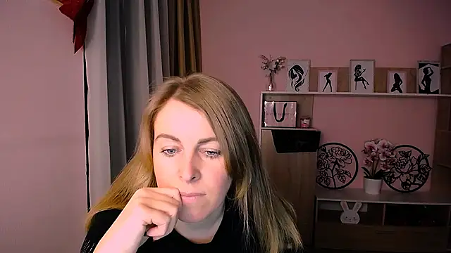 Snapshot of Hot_Milady chatting on 17, 1, 2025 Hot Milady online show from 17, 1, 2025