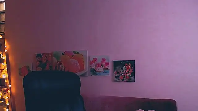 Snapshot of Hot_Milady chatting on 27, 1, 2025 Hot Milady online show from 27, 1, 2025