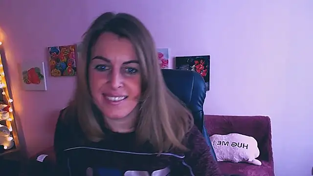 Snapshot of Hot_Milady chatting on 11, 2, 2025 Hot Milady online show from 11, 2, 2025