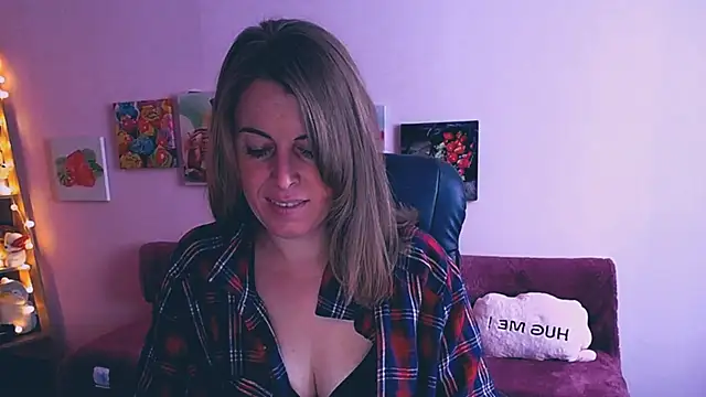 Snapshot of Hot_Milady chatting on 18, 2, 2025 Hot Milady online show from 18, 2, 2025