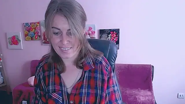 Snapshot of Hot_Milady chatting on 10, 3, 2025 Hot Milady online show from 10, 3, 2025