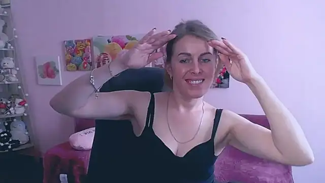 Snapshot of Hot_Milady chatting on 11, 3, 2025 Hot Milady online show from 11, 3, 2025