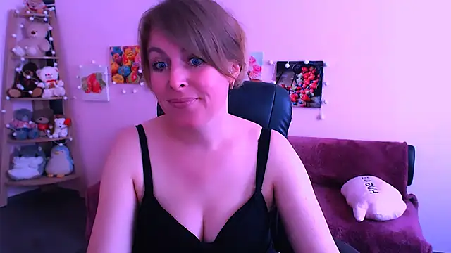 Hot Milady online show from 30, 4, 2026