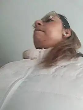 Katalina S3xy online show from 5, 3, 2025