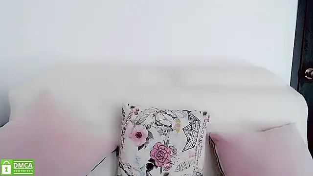 Snapshot of mariana_katto chatting on 15, 1, 2025 mariana katto online show from 15, 1, 2025