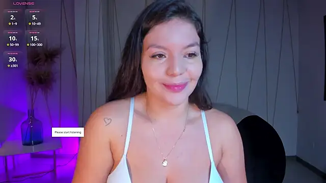 Snapshot of ValeriaRoldanX chatting on 9, 7, 2026 ValeriaRoldanX online show from 9, 7, 2026