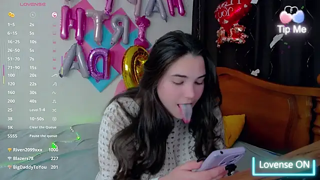 Lillianhot68 online show from 22, 2, 2025