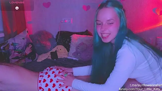 812sunflowerinahat online show from 15, 2, 2025