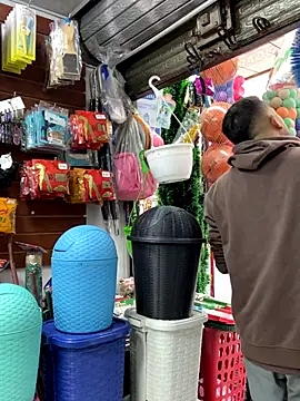 JuanZapata33 online show from 29, 11, 2025