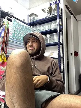 JuanZapata33 online show from 12, 2, 2026