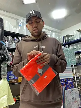 JuanZapata33 online show from 14, 2, 2026