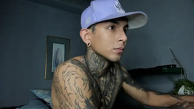 Snapshot of Travistanner_28 chatting on 9, 2, 2026 Travistanner 28 online show from 9, 2, 2026