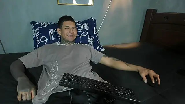 Snapshot of Travistanner_28 chatting on 23, 2, 2026 Travistanner 28 online show from 23, 2, 2026