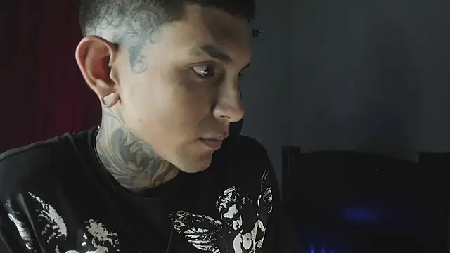 Snapshot of Travistanner_28 chatting on 6, 3, 2026 Travistanner 28 online show from 6, 3, 2026