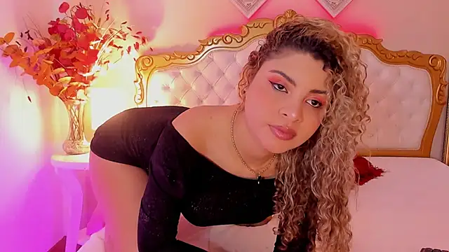 ScarlettDuran online show from 19, 2, 2025