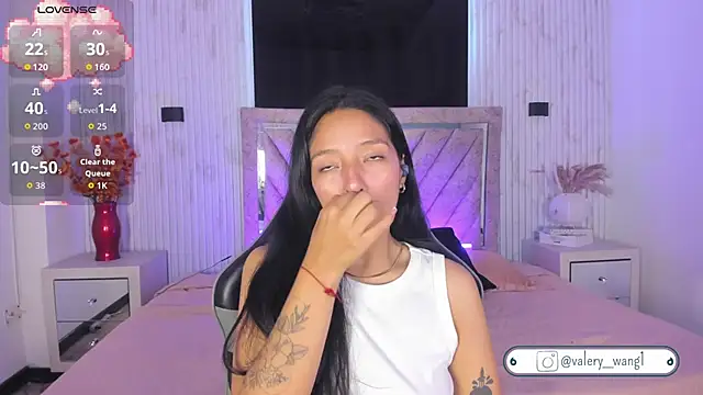 Valery wang online show from 10, 11, 2025