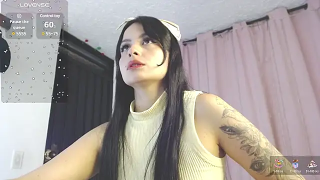 Snapshot of pamela_ chatting on 13, 3, 2025 pamela  online show from 13, 3, 2025