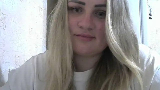Snapshot of Honeydew-Waves chatting on 22, 6, 2026 Honeydew-Waves online show from 22, 6, 2026