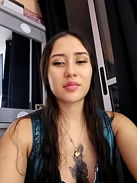 Selena blake online show from 5, 11, 2025