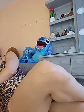 Selena blake online show from 2, 2, 2026