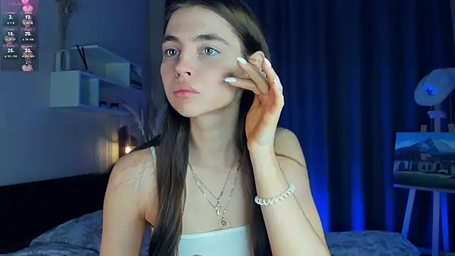 MaryJacksoon online show from 25, 2, 2025