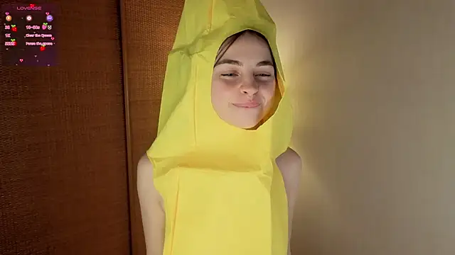 MaryJacksoon online show from 31, 10, 2025