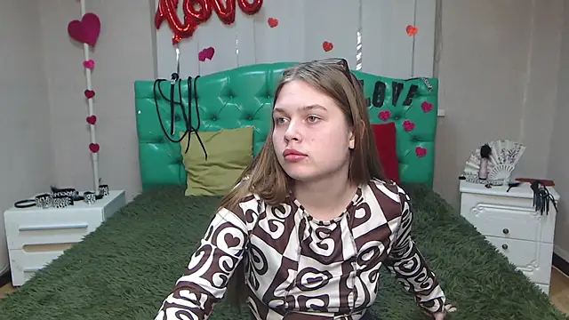 LaraPika online show from 19, 3, 2025