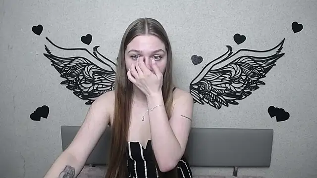 Snapshot of LaraPika chatting on 19, 5, 2026 LaraPika online show from 19, 5, 2026