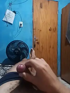 Snapshot of 1995eduardo chatting on 17, 3, 2025 1995eduardo online show from 17, 3, 2025