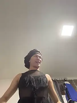 giuliana andrade online show from 6, 3, 2025