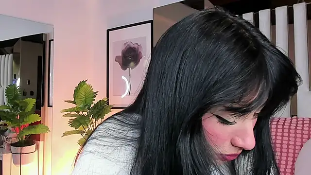 Kitty Eliffe online show from 29, 10, 2025