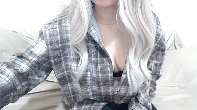 Snapshot of _kitty_Rose_ chatting on 4, 2, 2026 kitty Rose online show from 4, 2, 2026