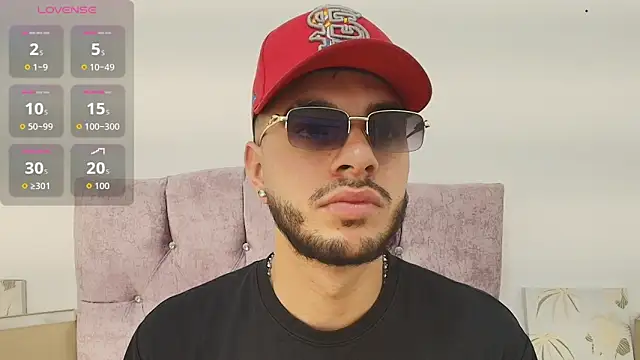 Amadeo Wild online show from 31, 10, 2025