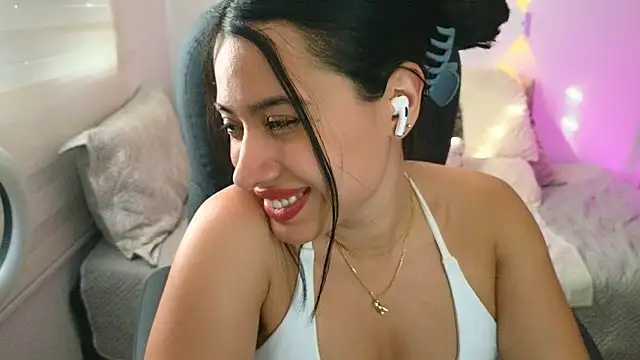 AlessaPears online show from 11, 3, 2026