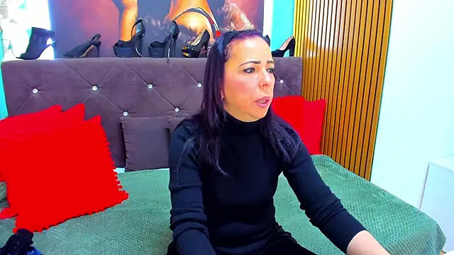 LauraSin online show from 30, 4, 2026
