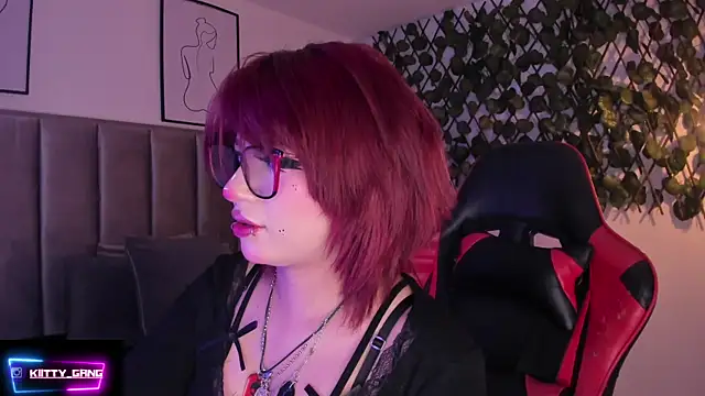 Snapshot of Kitty_Gang chatting on 20, 9, 2025 Kitty Gang online show from 20, 9, 2025