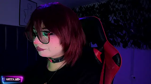 Snapshot of Kitty_Gang chatting on 18, 10, 2025 Kitty Gang online show from 18, 10, 2025