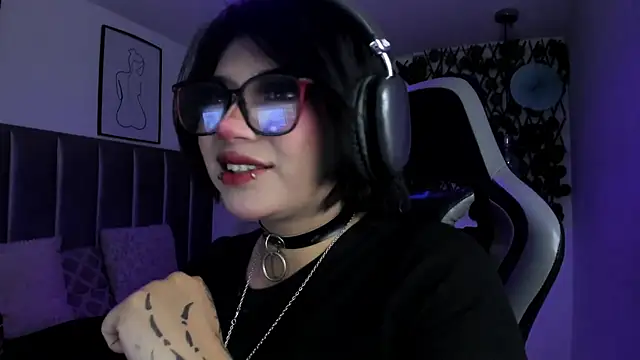 Kitty Gang online show from 27, 6, 2026