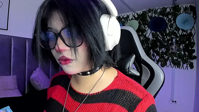 Kitty Gang online show from 28, 7, 2026