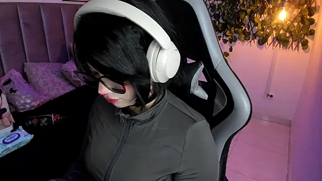 Kitty Gang online show from 30, 7, 2026