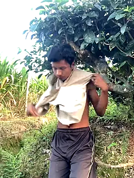 Snapshot of ShroveRising chatting on 27, 10, 2025 ShroveRising online show from 27, 10, 2025