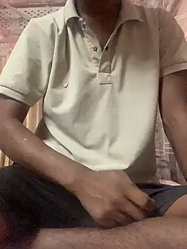 Snapshot of ShroveRising chatting on 28, 10, 2025 ShroveRising online show from 28, 10, 2025