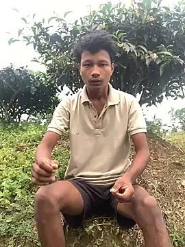 Snapshot of ShroveRising chatting on 29, 10, 2025 ShroveRising online show from 29, 10, 2025